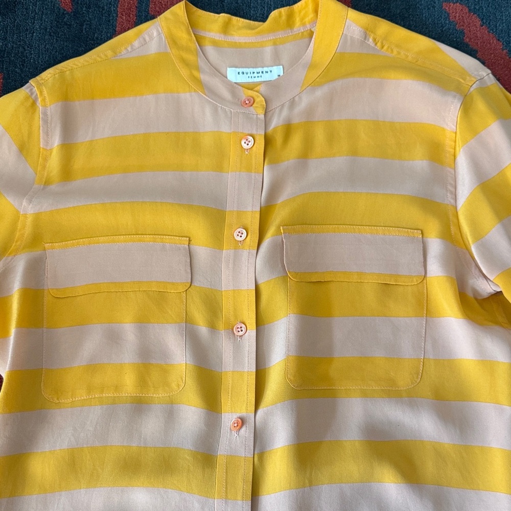 Equipment 100% Silk Blouse - Picture 3 of 8